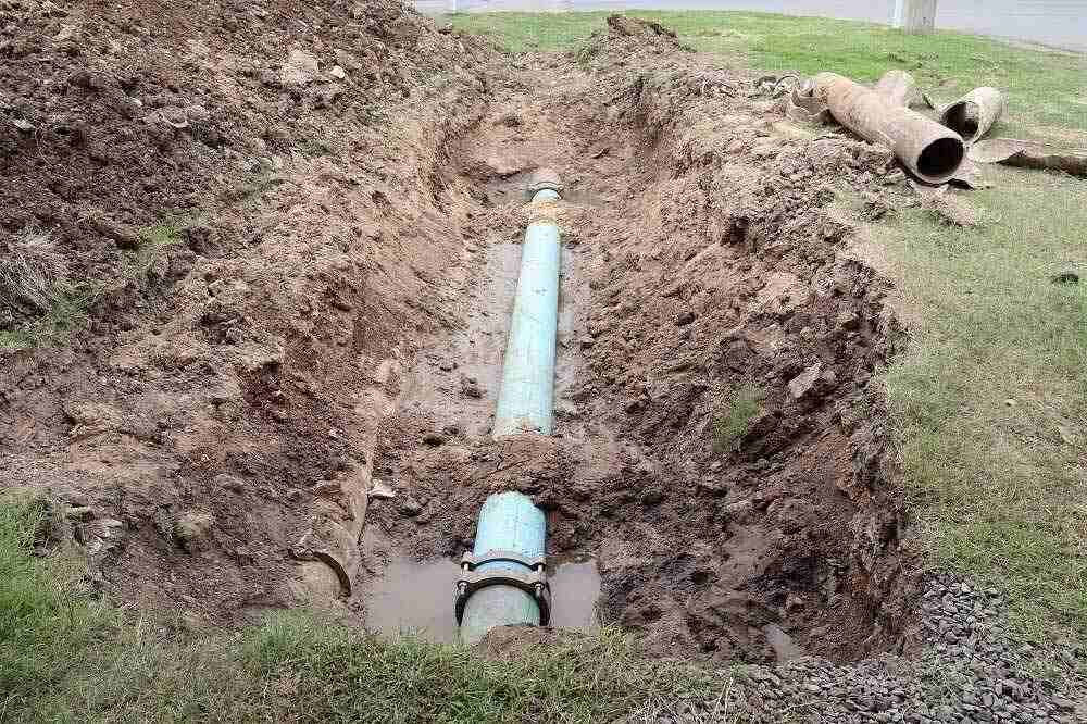 pipe repair outdoors