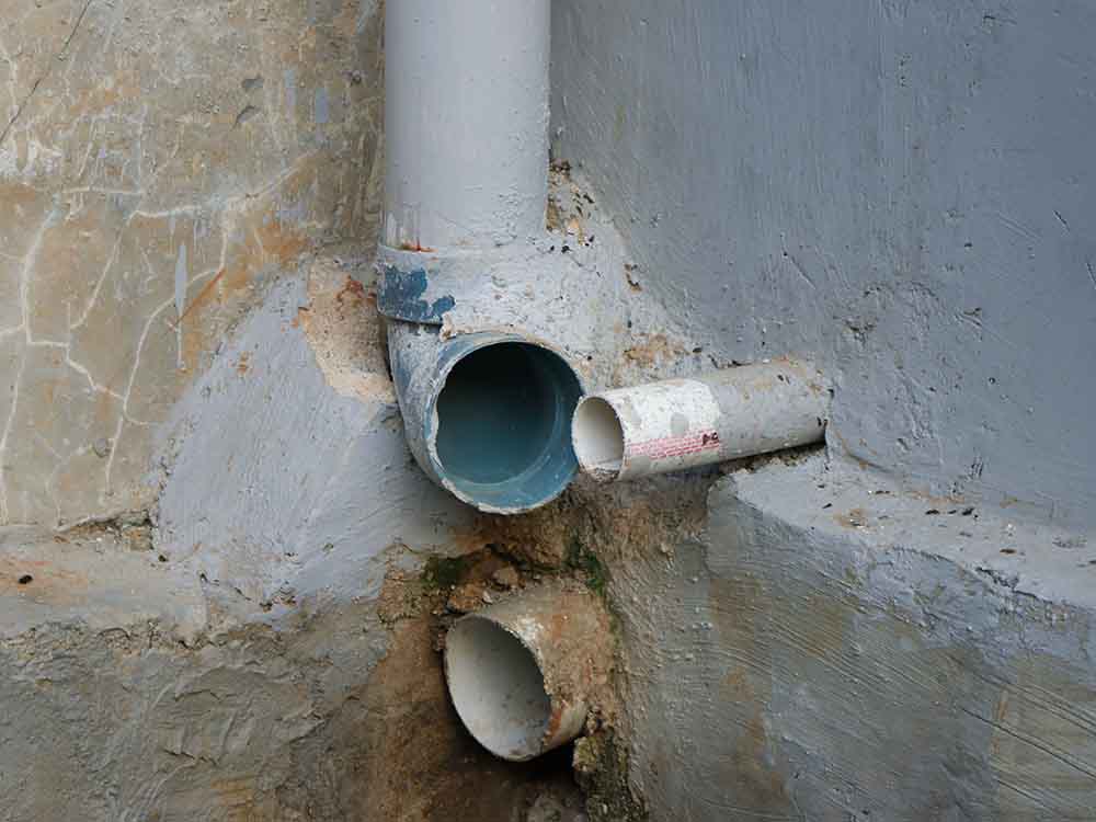 vertical pipes at home